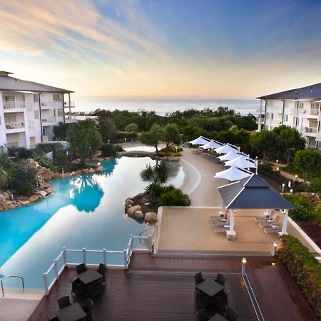 มันตรา ออน ซอลต์ บีช คิงส์คลิฟ Hotel ภายนอก รูปภาพ
