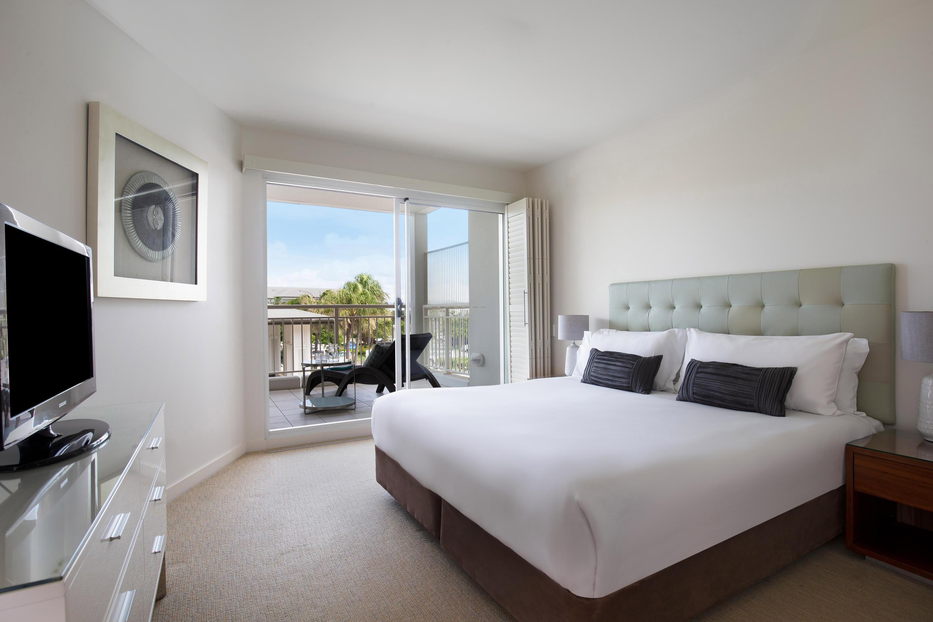 มันตรา ออน ซอลต์ บีช คิงส์คลิฟ Hotel ภายนอก รูปภาพ