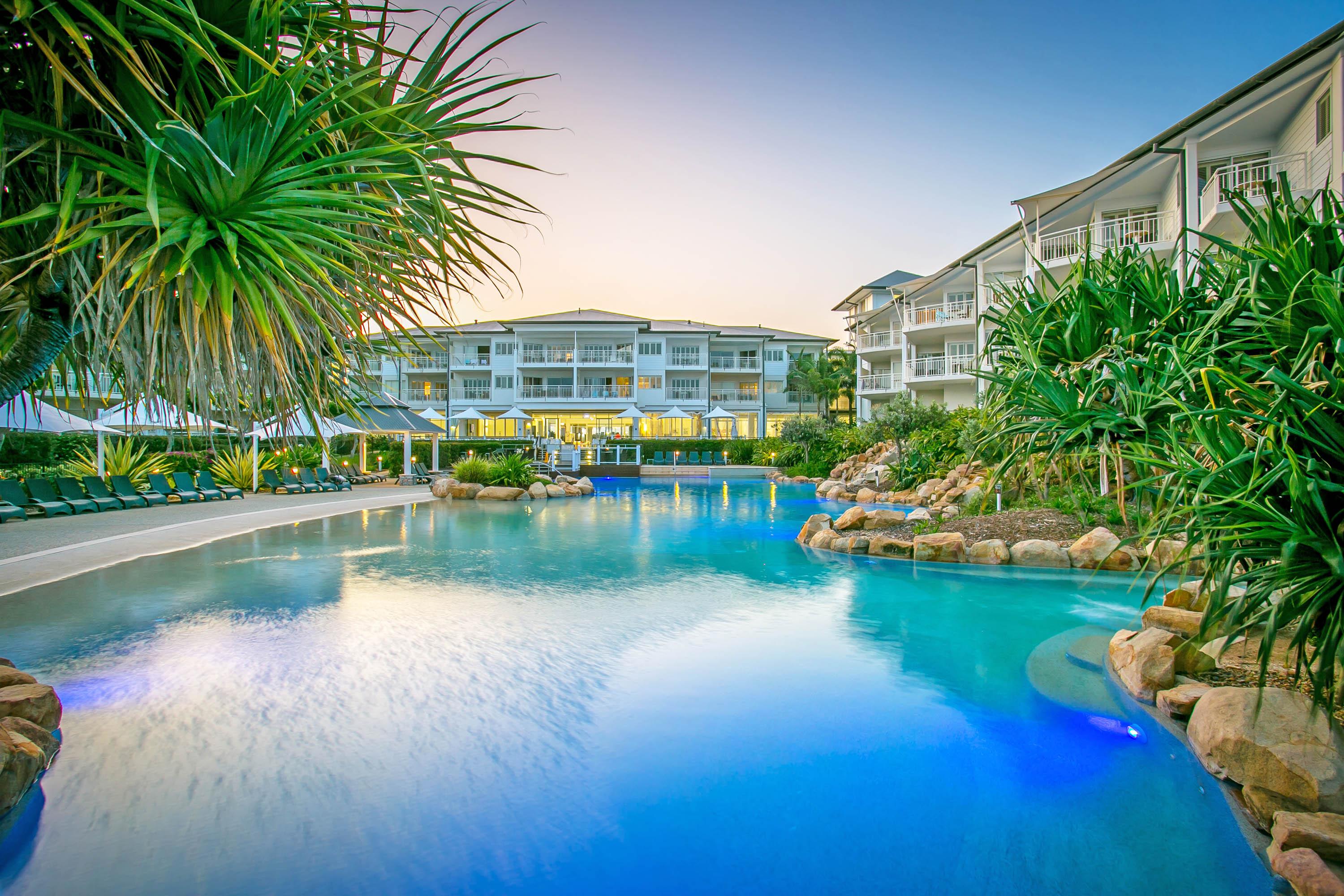 มันตรา ออน ซอลต์ บีช คิงส์คลิฟ Hotel ภายนอก รูปภาพ